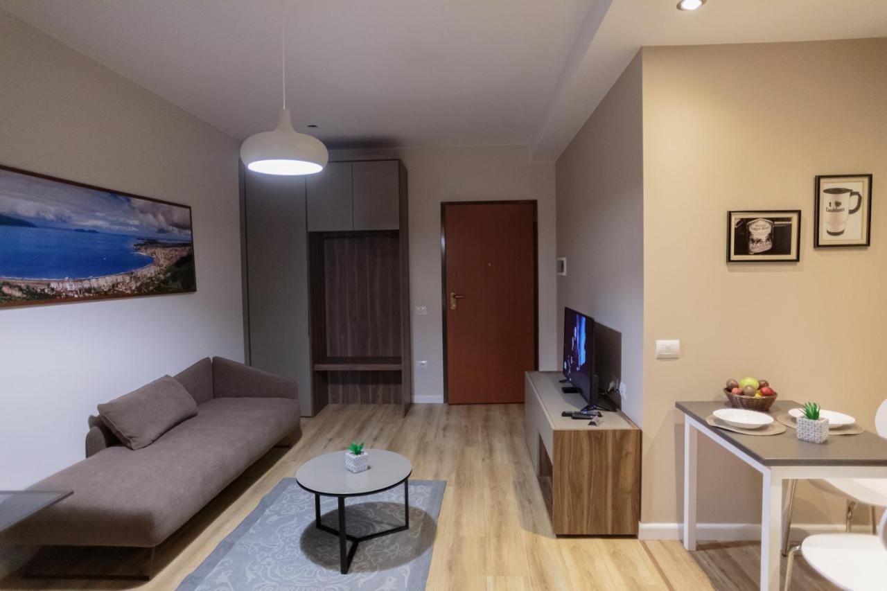 Porta Appartement *