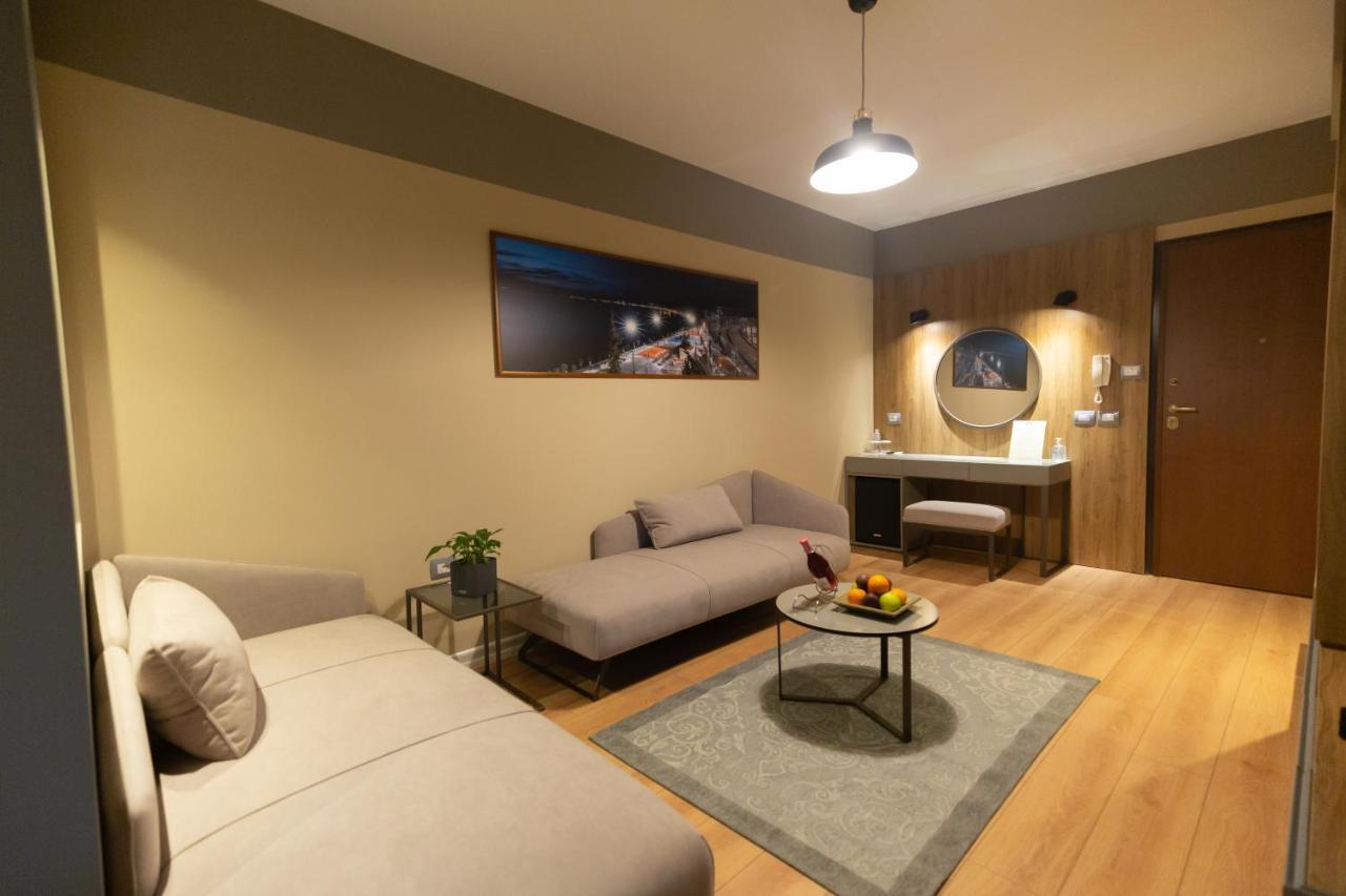 Porta Appartement Vlorë